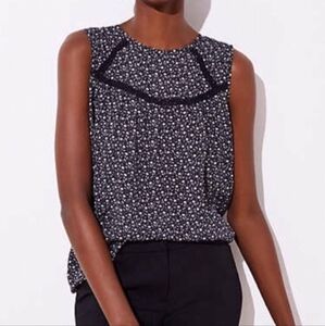 LOFT Floral Lace Yoke Shell Top, Large